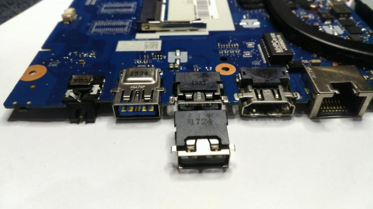 NM-A681 100-15ibd LENOVO zastępuje gniazdo USB 2.0 koło hdmi.