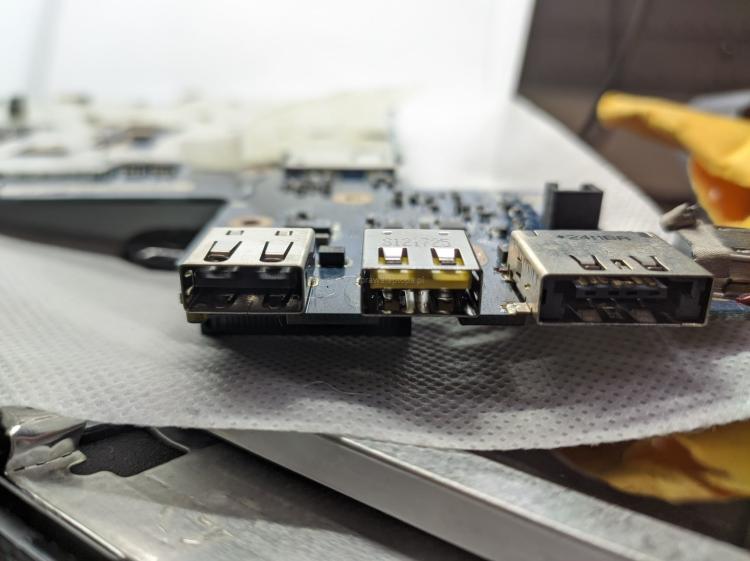 KOMPATYBILNOŚĆ Z   DELL E6420 LA-6591P