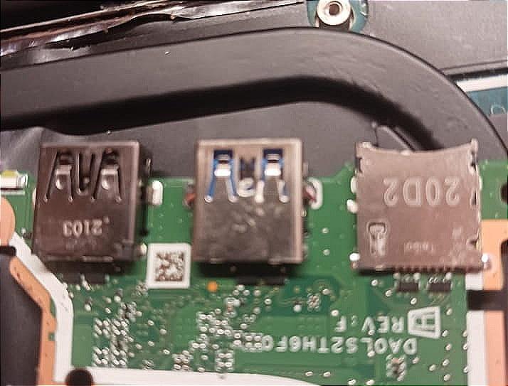 usb złącze LENOVO Yoga Slim 7-14IIL05 7-14ITL05 7-14ARE05
zdjęcia od klienta.