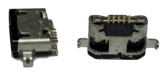 gniazdo mikro usb Motorola Moto Pure Edition 2015 XT1575 v2.jpg