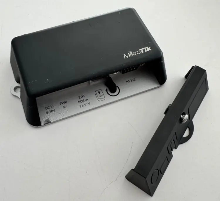 router WIFI GSM R11E-LTE MikroTik LtAP mini LTE