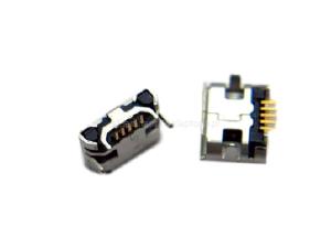 GNIAZDO MIKRO USB DŁUGIE SMD goclever quantum 700n