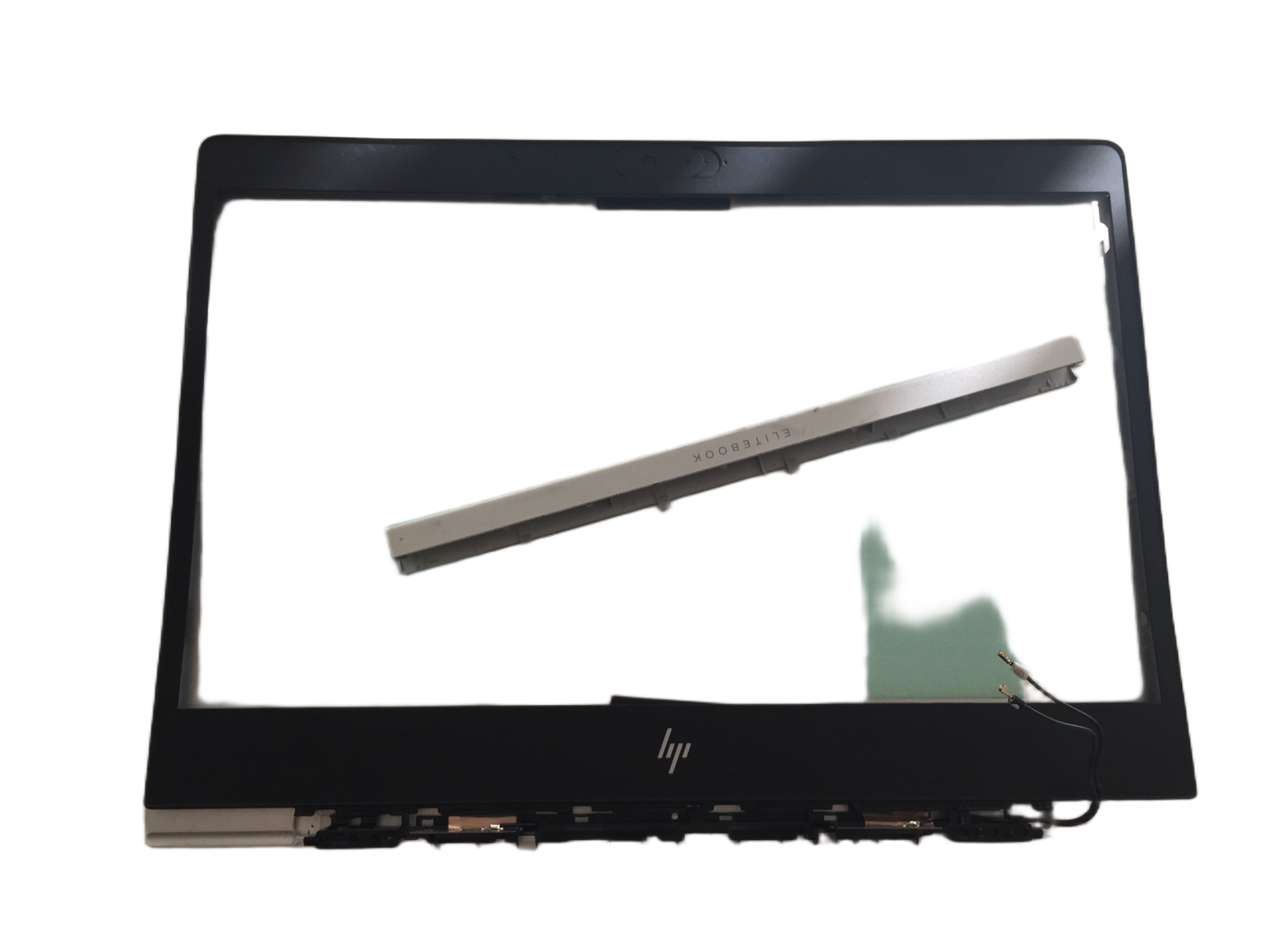 klapa matrycy obudowa L14929-001 6070B1217601 DO HP 830 735 G5