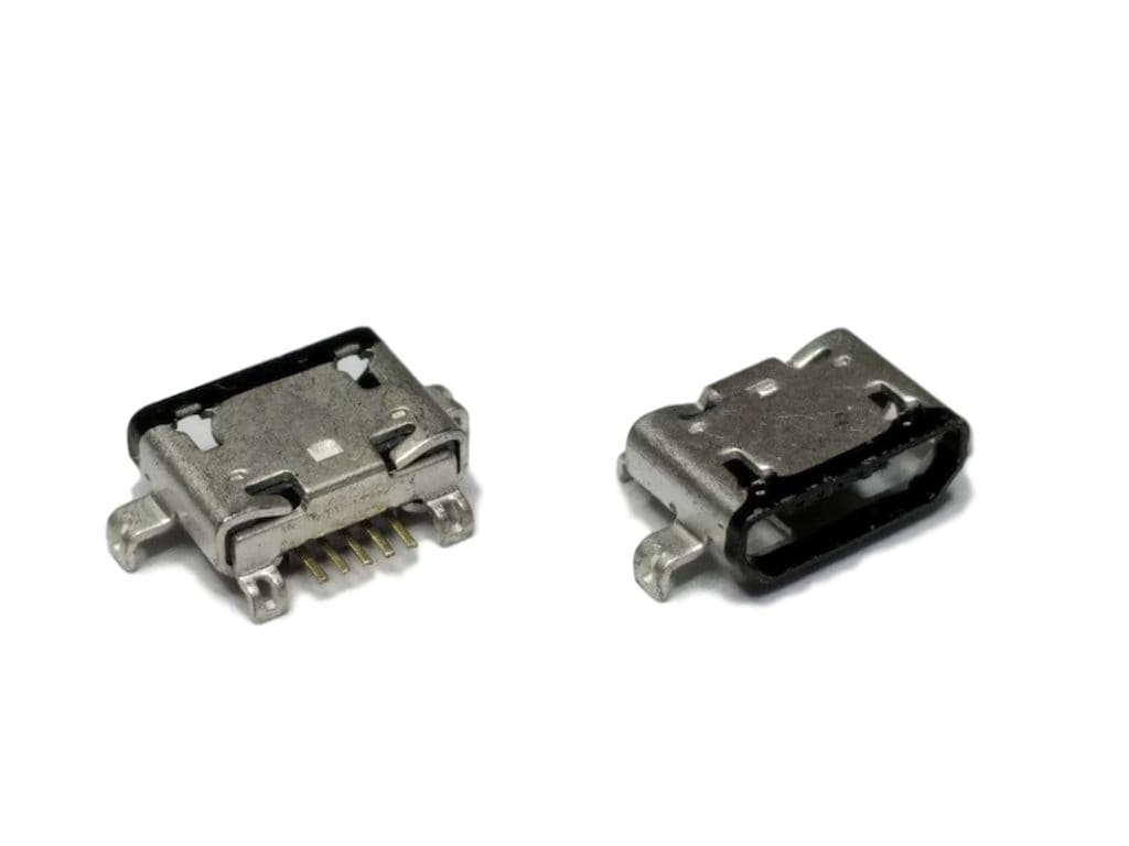 gniazdo mikro usb Motorola Moto Pure Edition 2015 XT1575 v1.jpg